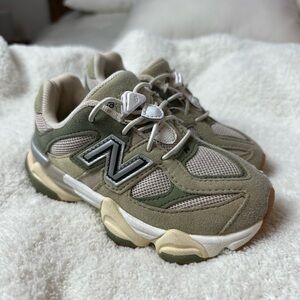 SOLD New Balance 9060 Toddler Size 10